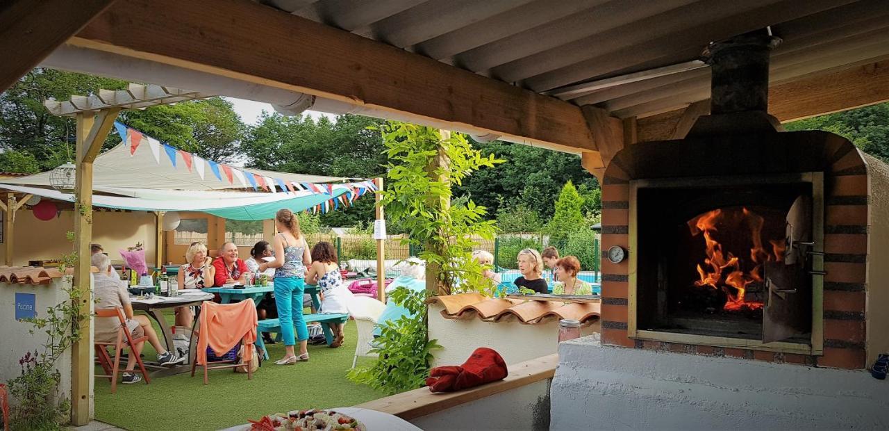 Camping Bois De St Hilaire Chalandray Zewnętrze zdjęcie