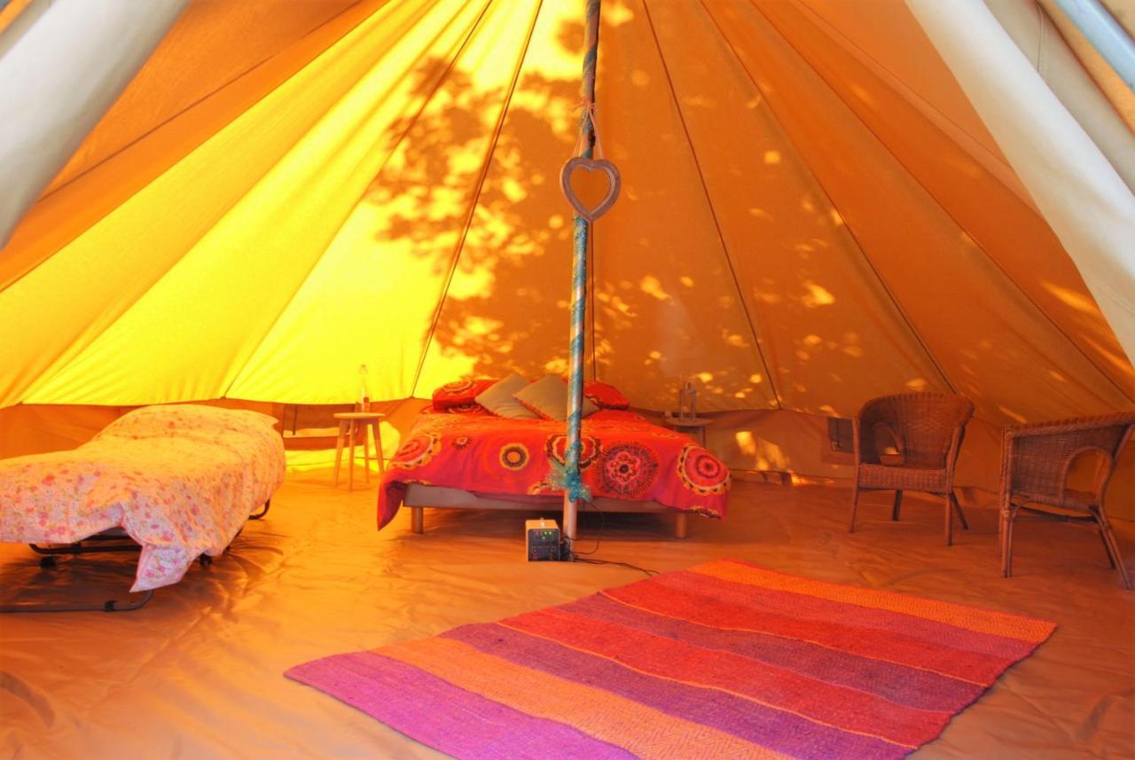 Camping Bois De St Hilaire Chalandray Zewnętrze zdjęcie
