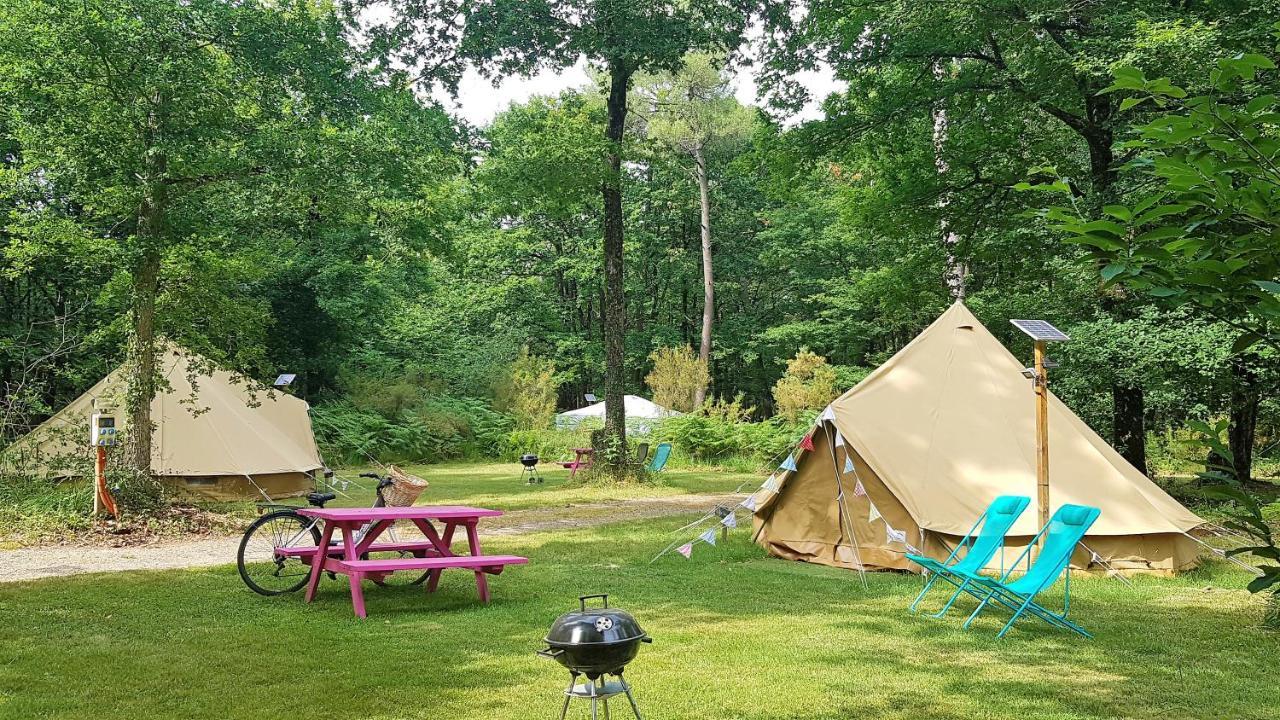 Camping Bois De St Hilaire Chalandray Zewnętrze zdjęcie